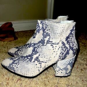 Steve Madden Booties. Size 7.5